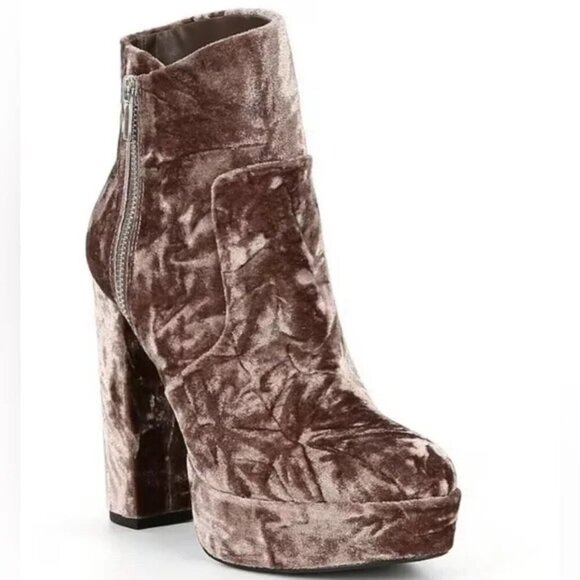 NEW Gianni Bini Didier Velvet Platform Block Heel Booties in Taupe - Picture 1 of 5